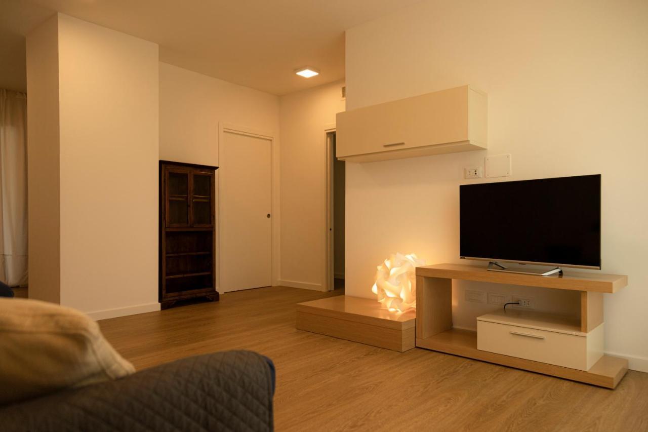 Holiday Apartments Giulia - Blue Pietramurata Buitenkant foto